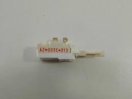 Interruttore on off lavatrice Whirlpool Ignis Bauknecht